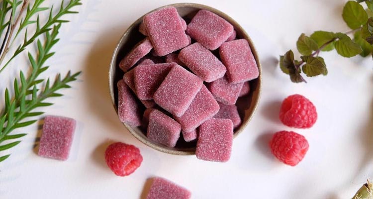 wyld_raspberry-sativa-gummies_2